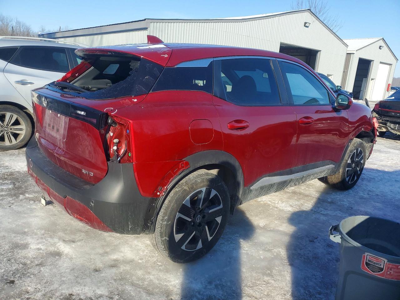 2025 NISSAN KICKS