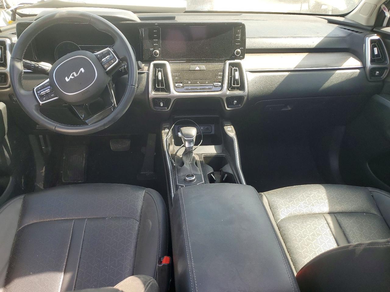 2023 KIA SORENTO