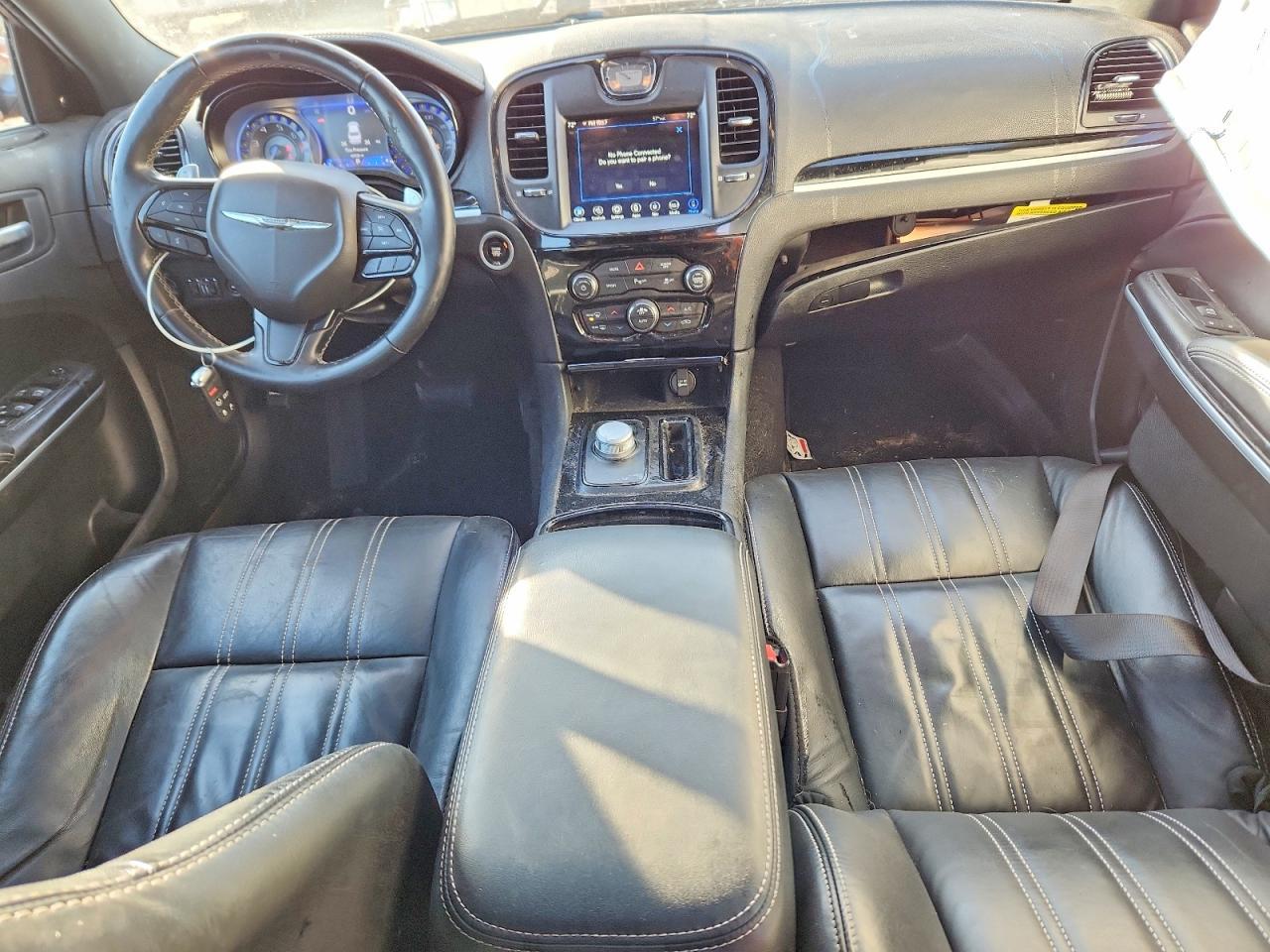 2022 CHRYSLER 300