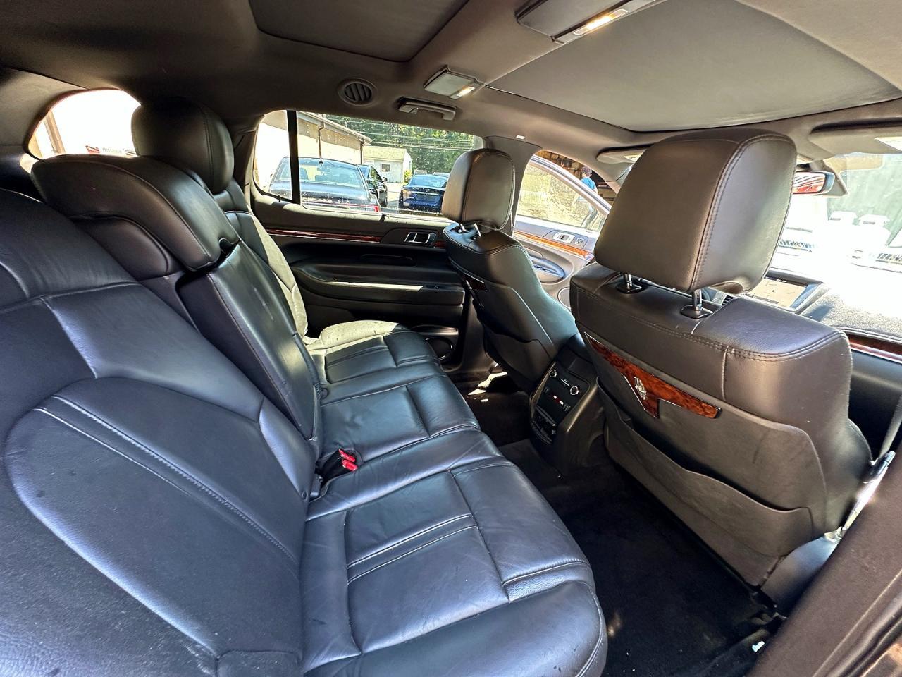 2017 LINCOLN MKT