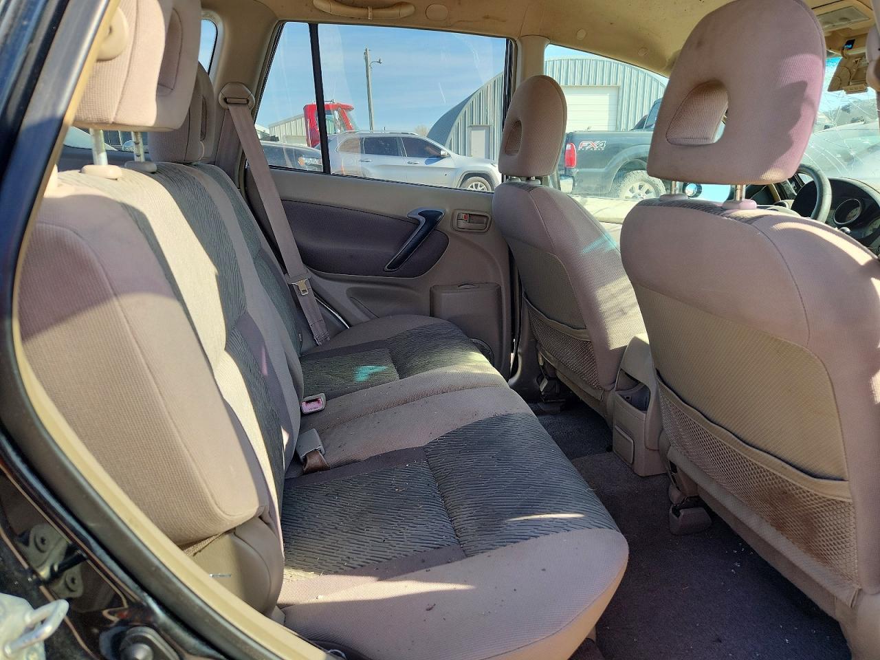 2003 TOYOTA RAV4