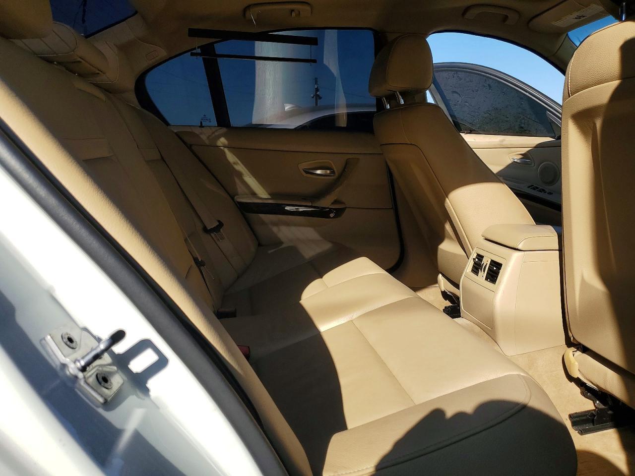 2010 BMW 3 SERIES