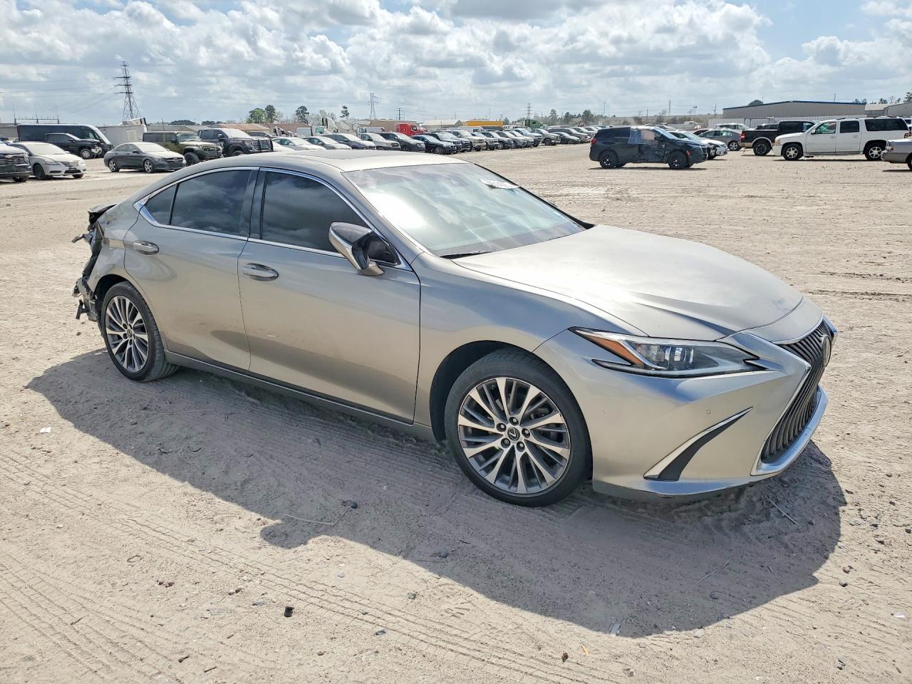 2021 LEXUS ES 350