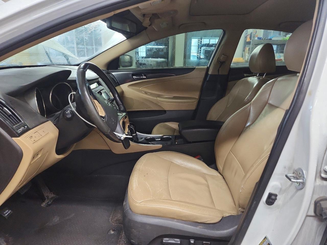 2013 HYUNDAI SONATA