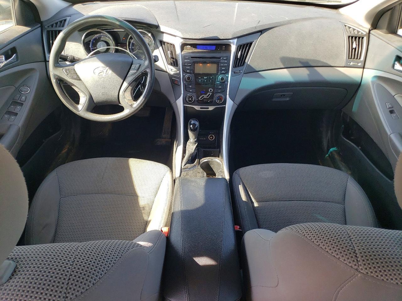 2012 HYUNDAI SONATA