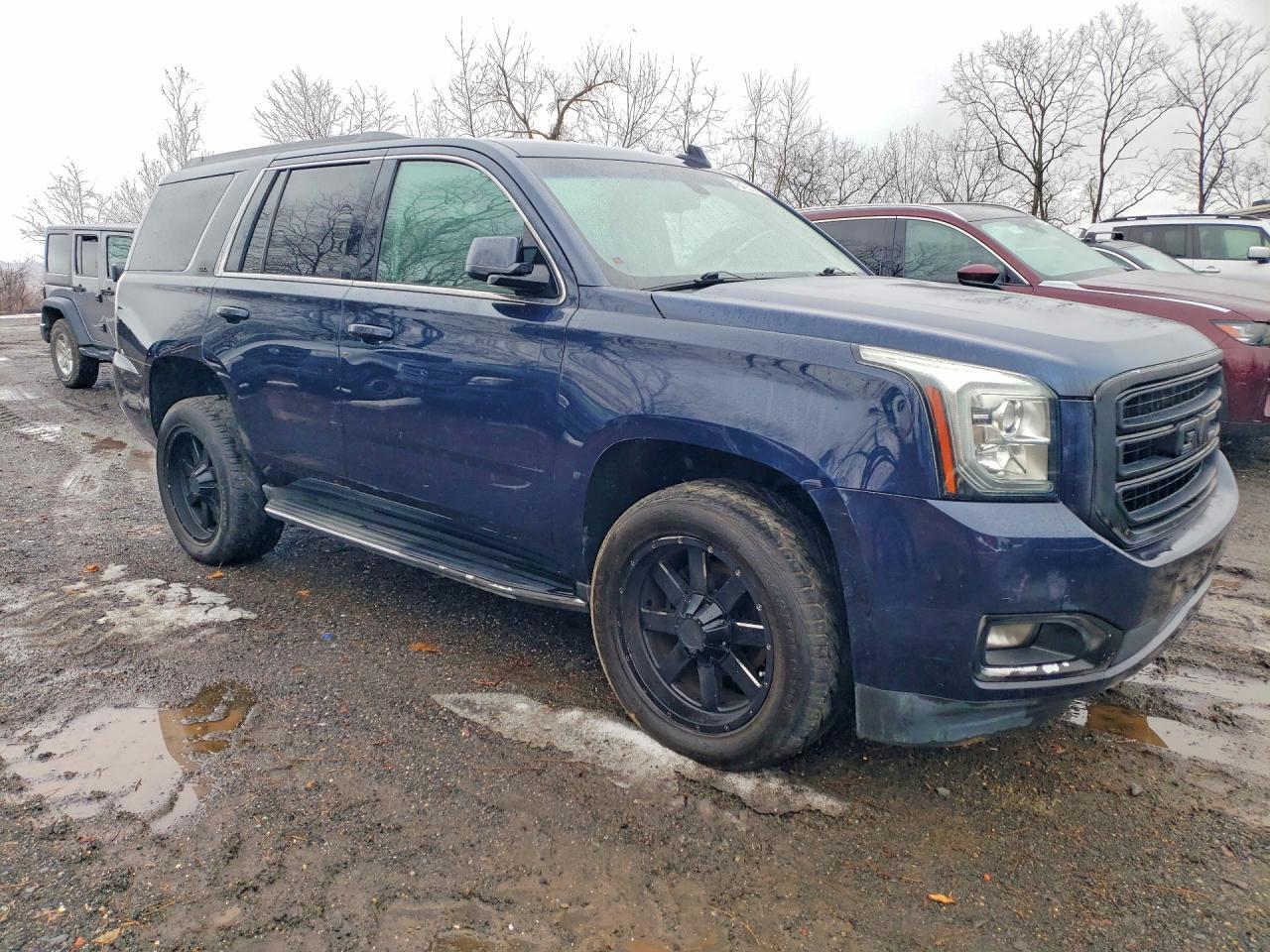 2017 GMC Yukon