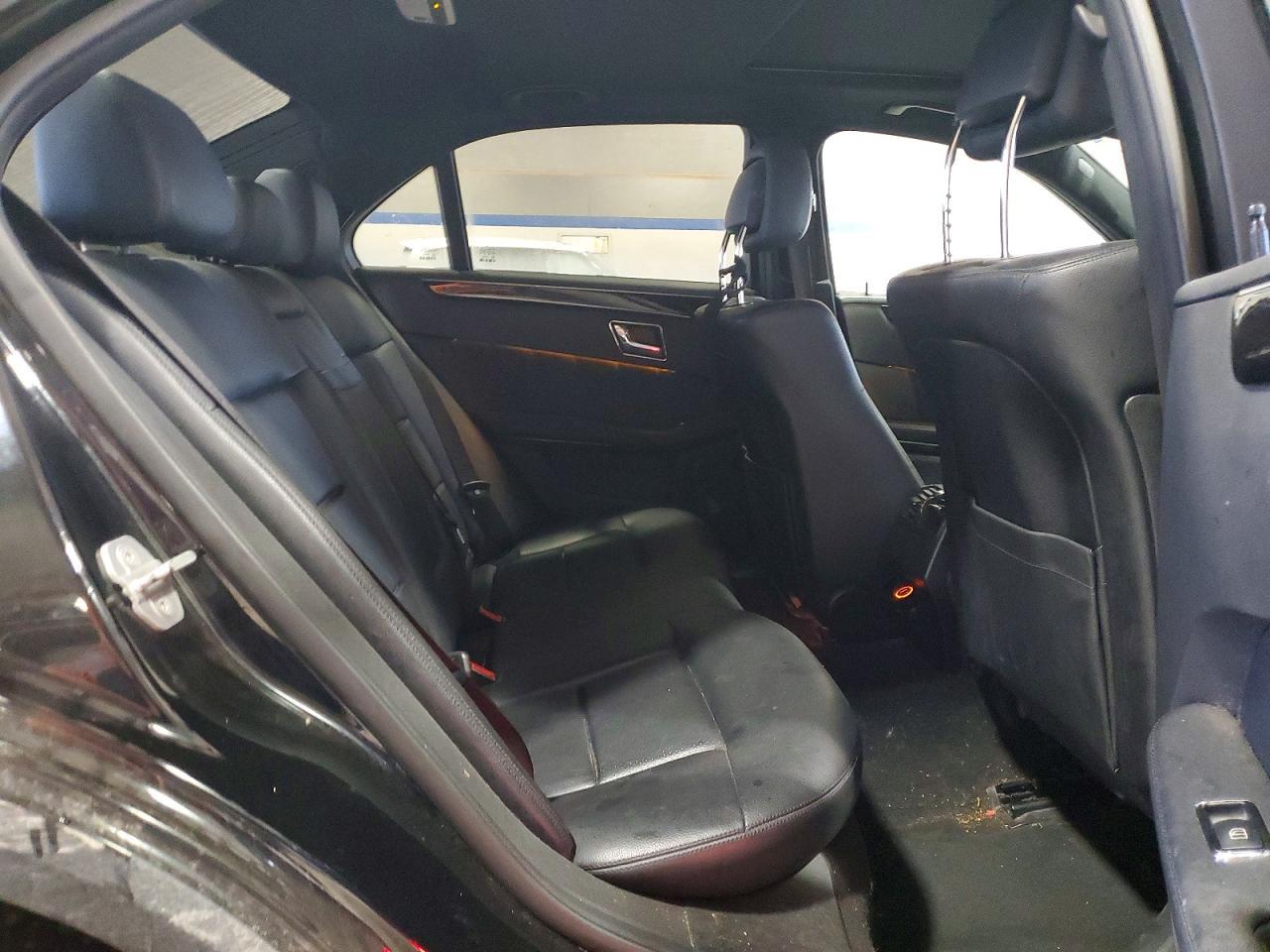 2010 MERCEDES-BENZ E-Class