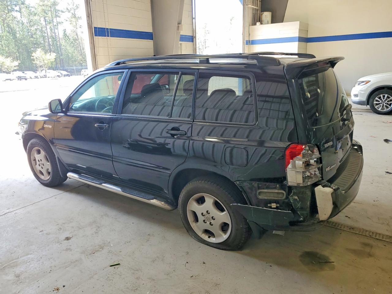 2006 TOYOTA HIGHLANDER
