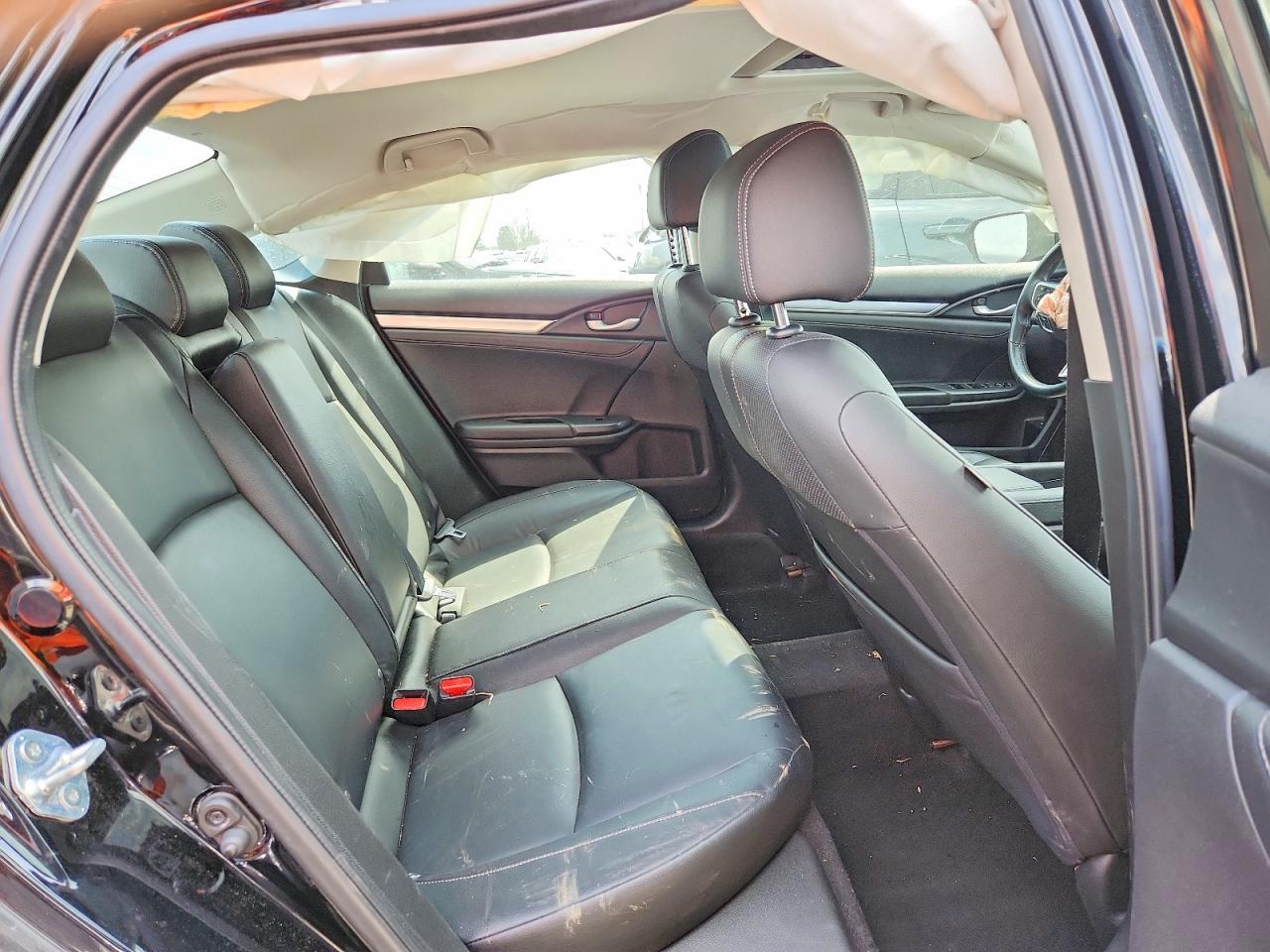 2018 HONDA CIVIC