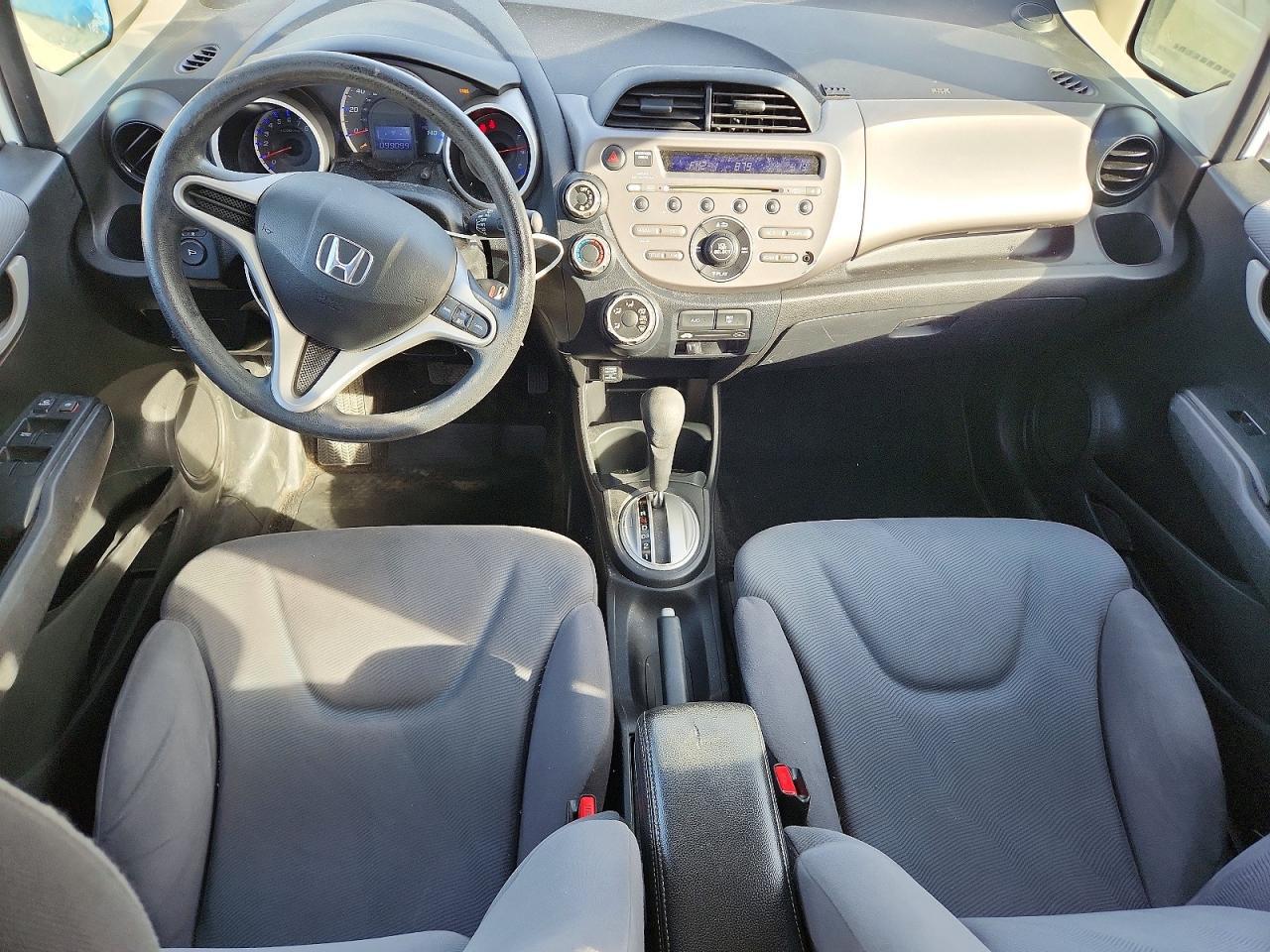 2013 HONDA FIT