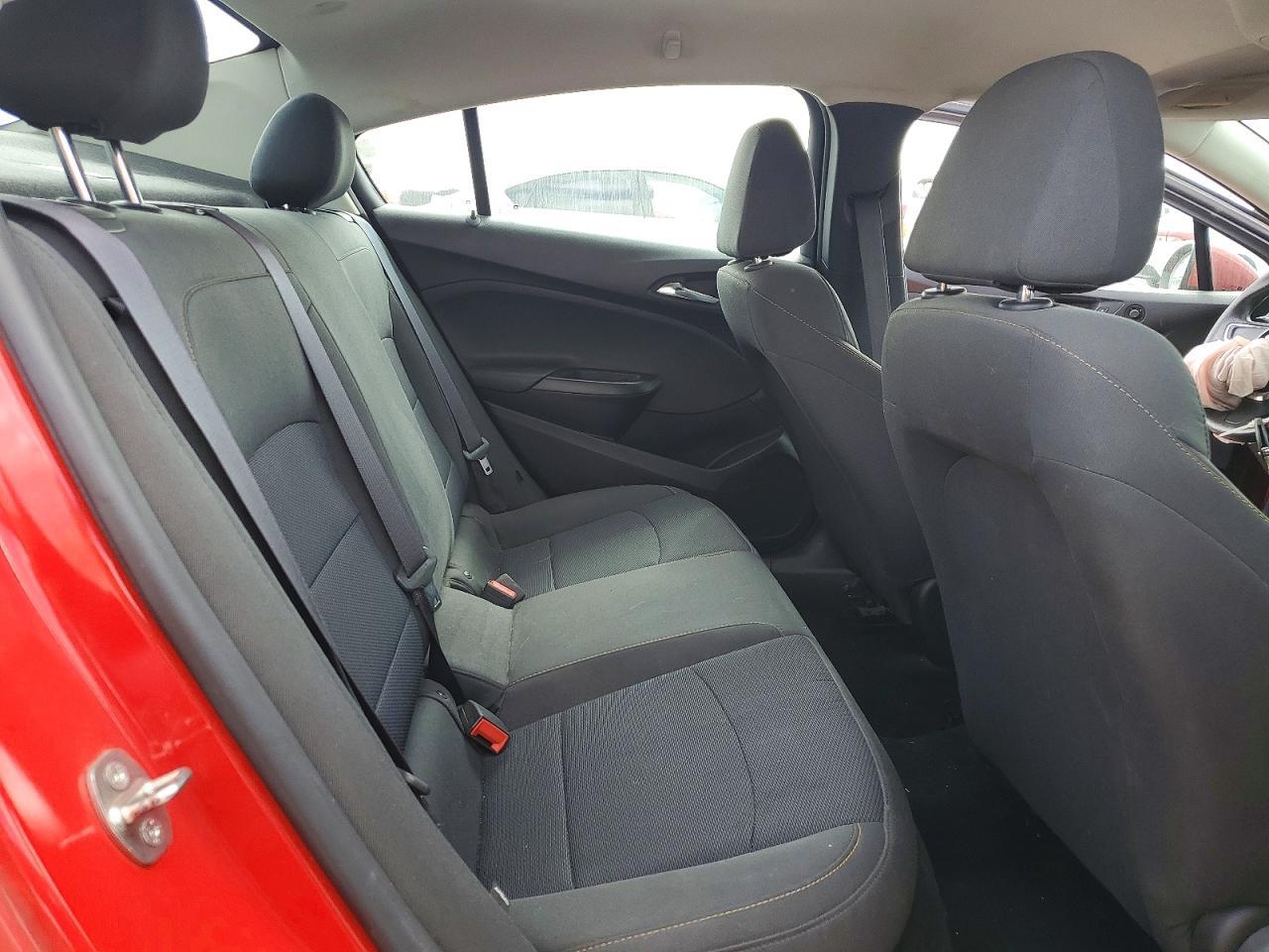 2016 CHEVROLET CRUZE