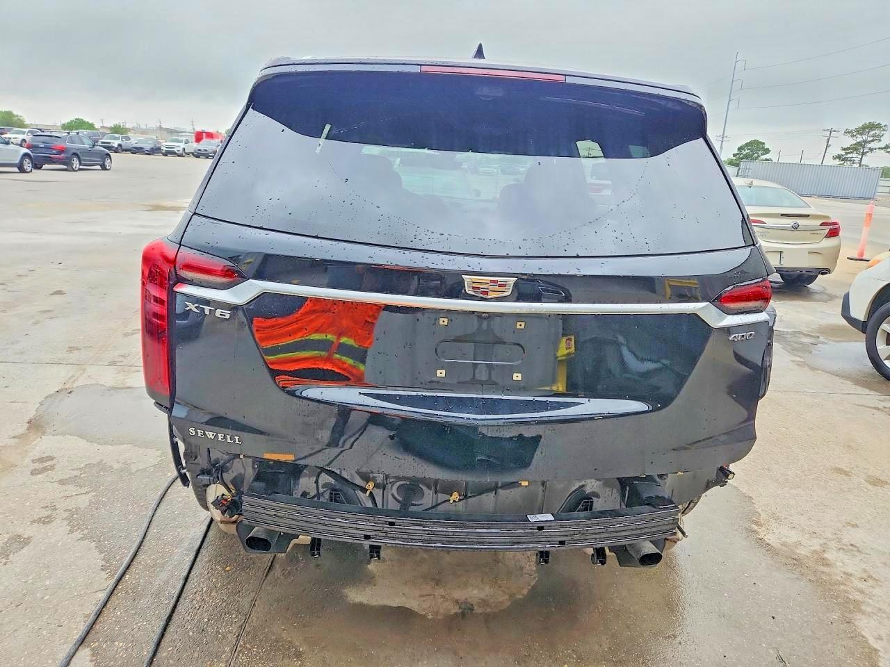 2022 CADILLAC XT6