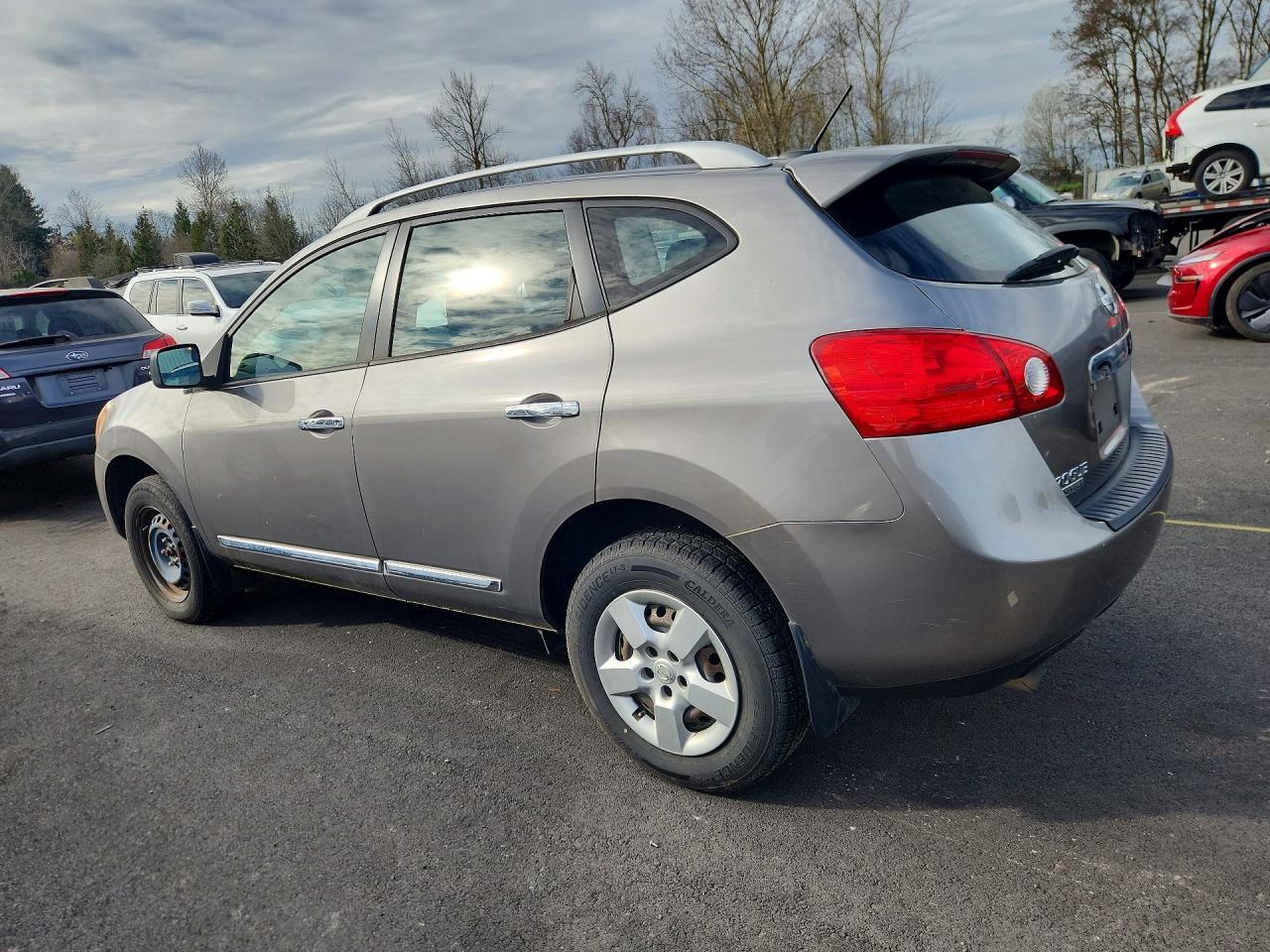 2014 NISSAN ROGUE