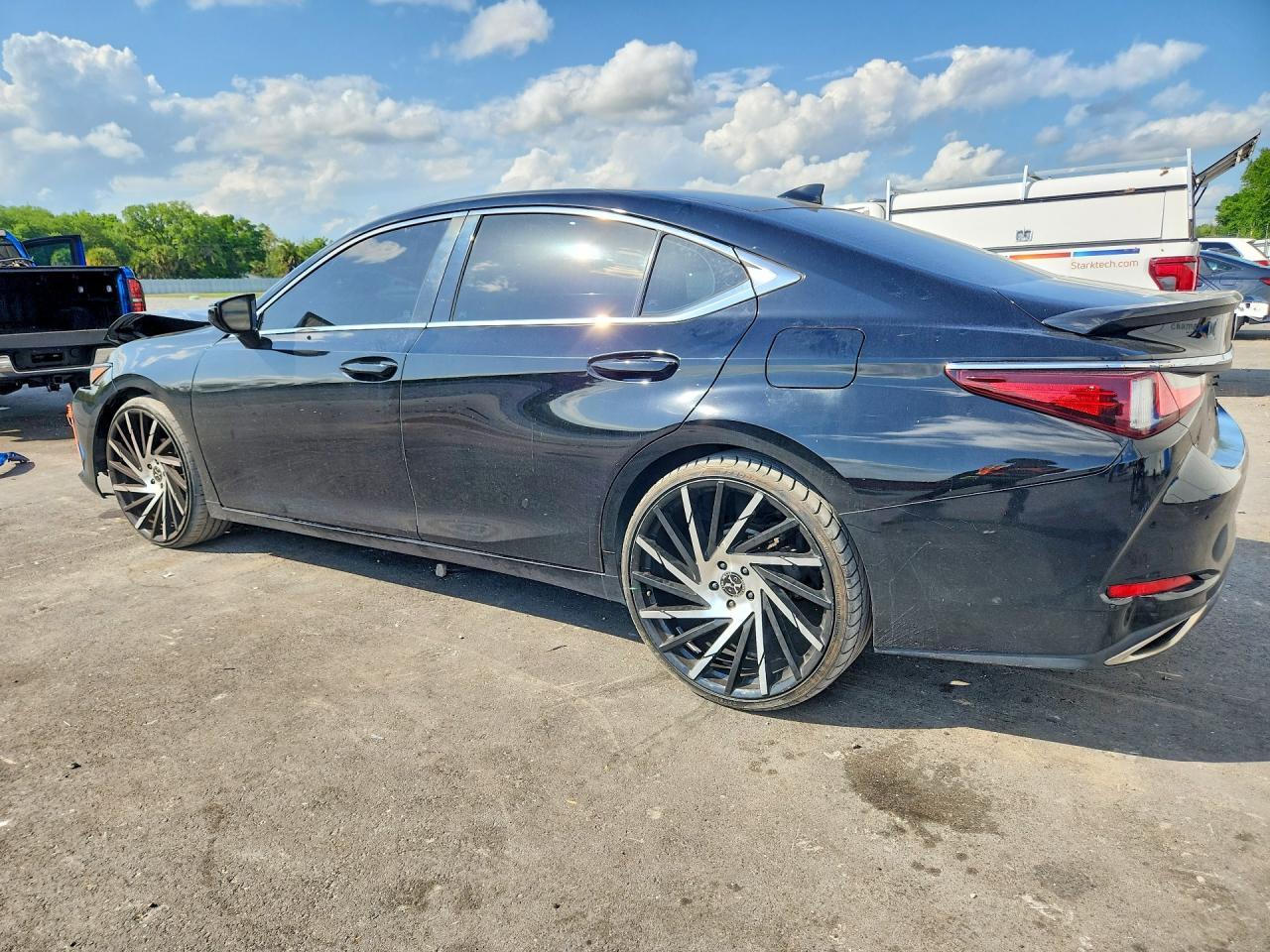 2019 LEXUS ES 350