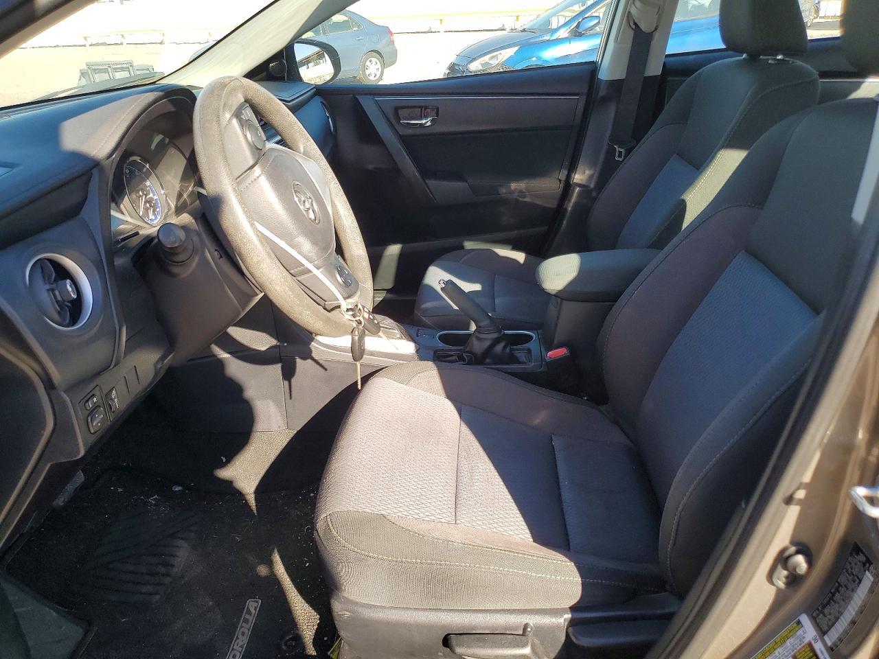 2017 TOYOTA COROLLA