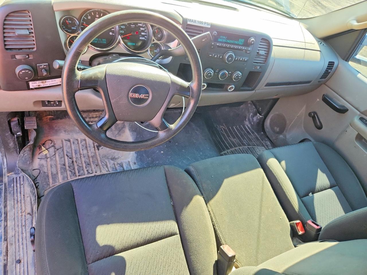 2010 GMC Sierra