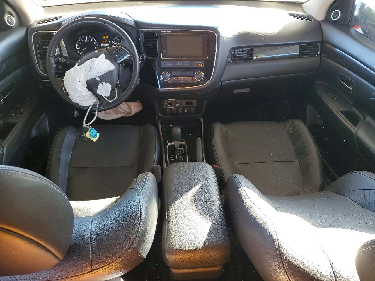 2017 MITSUBISHI outlander