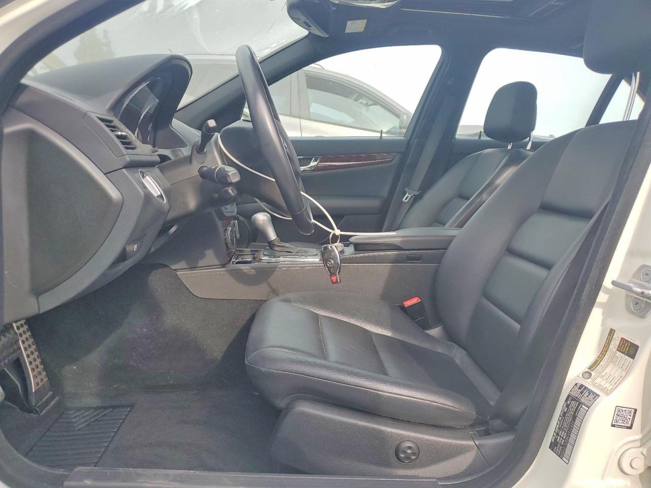 2011 MERCEDES-BENZ C-CLASS