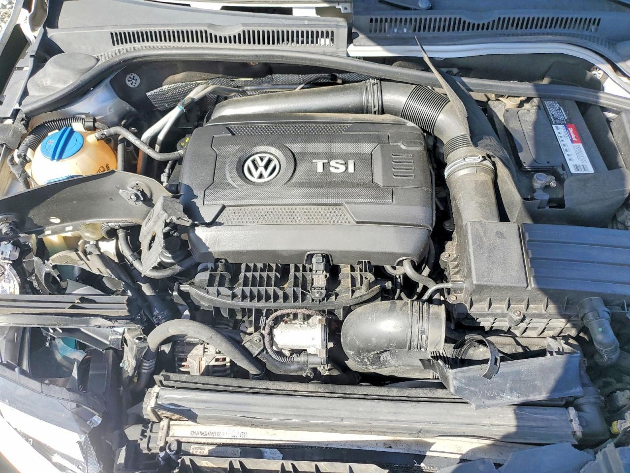 2014 VOLKSWAGEN JETTA