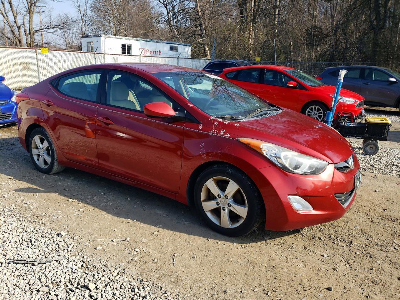 2012 HYUNDAI ELANTRA