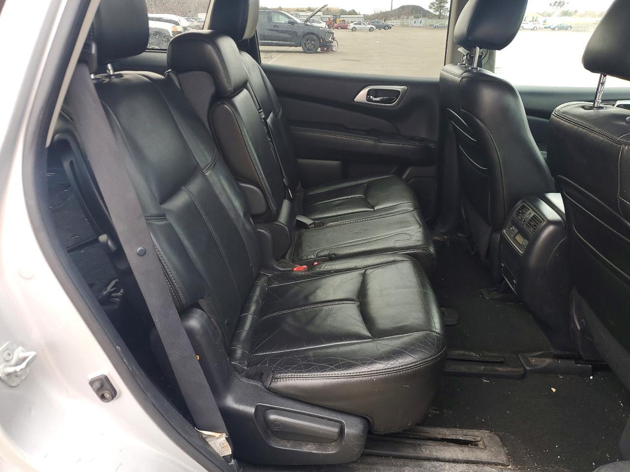 2013 NISSAN PATHFINDER