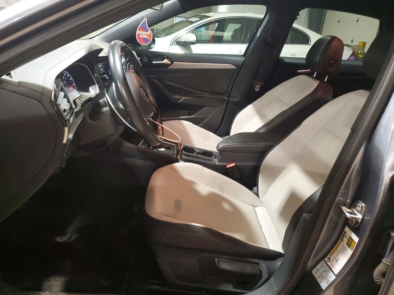 2019 VOLKSWAGEN JETTA