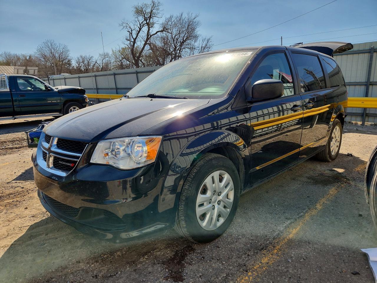 2018 DODGE GRAND CARAVAN