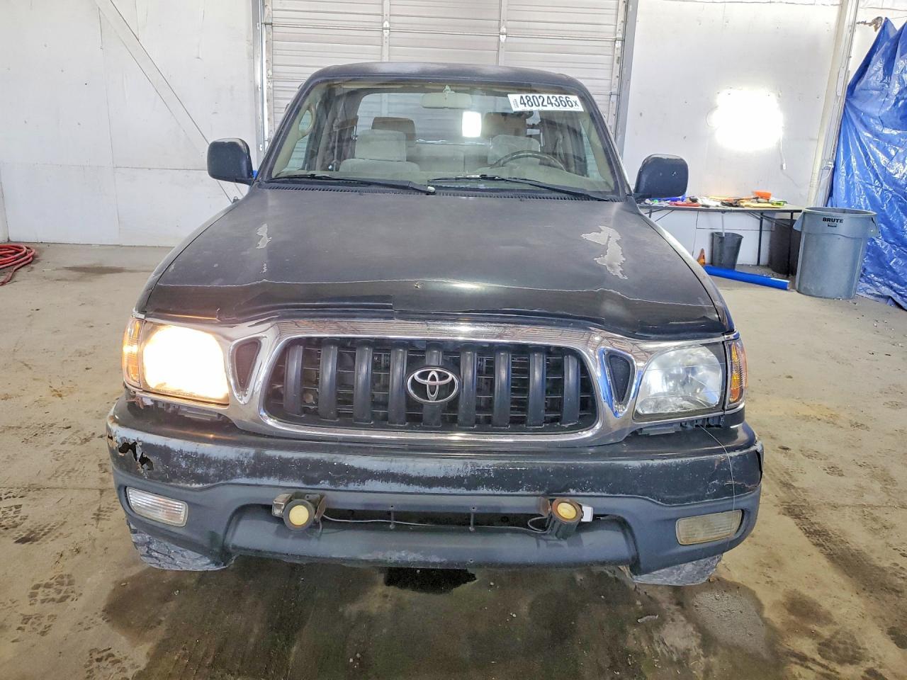 2001 TOYOTA TACOMA