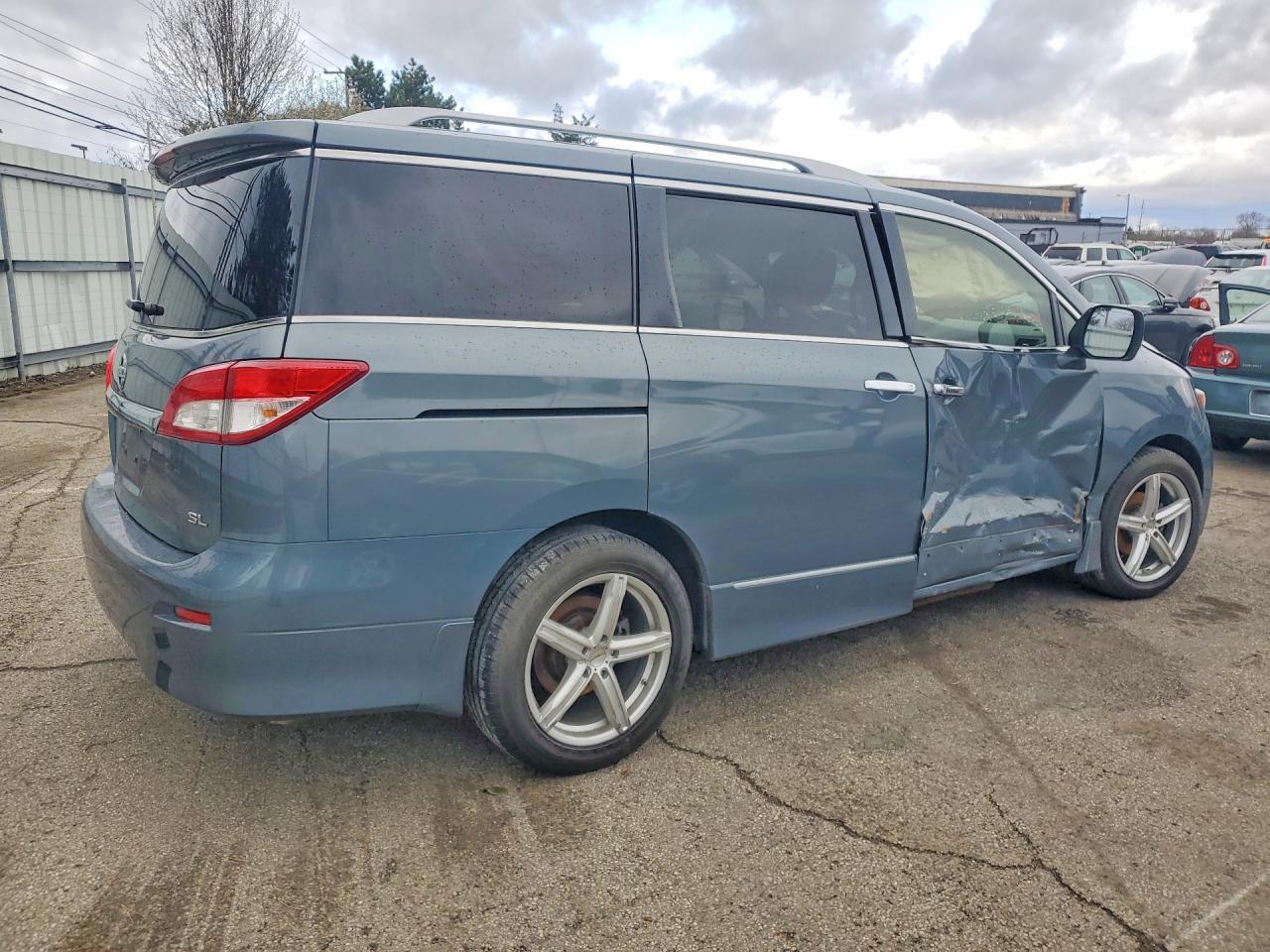 2012 NISSAN Quest