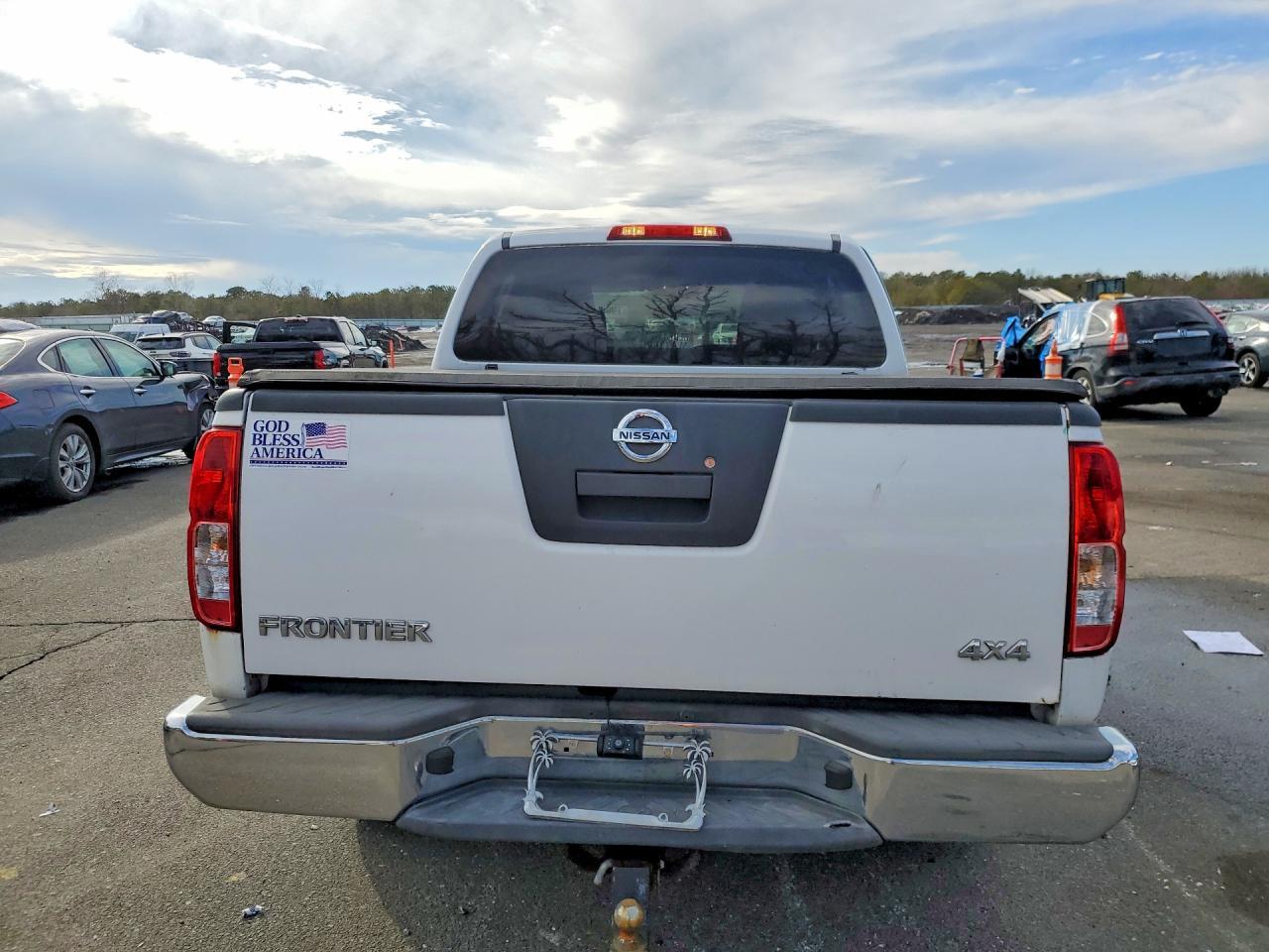 2012 NISSAN Frontier