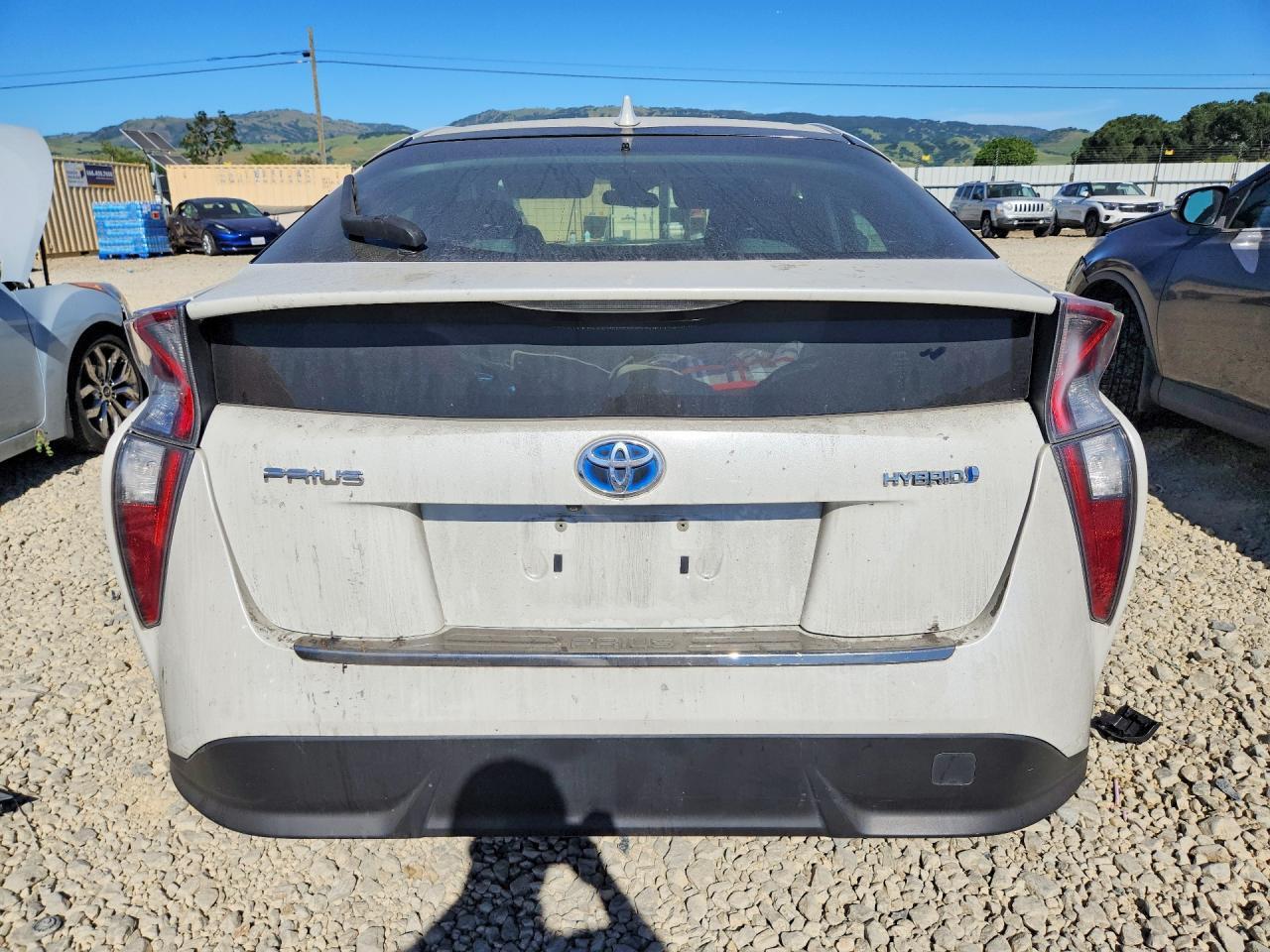 2016 TOYOTA PRIUS