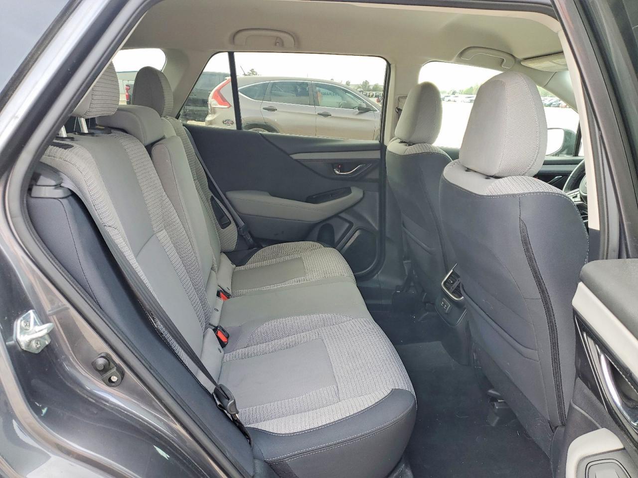2022 SUBARU Outback