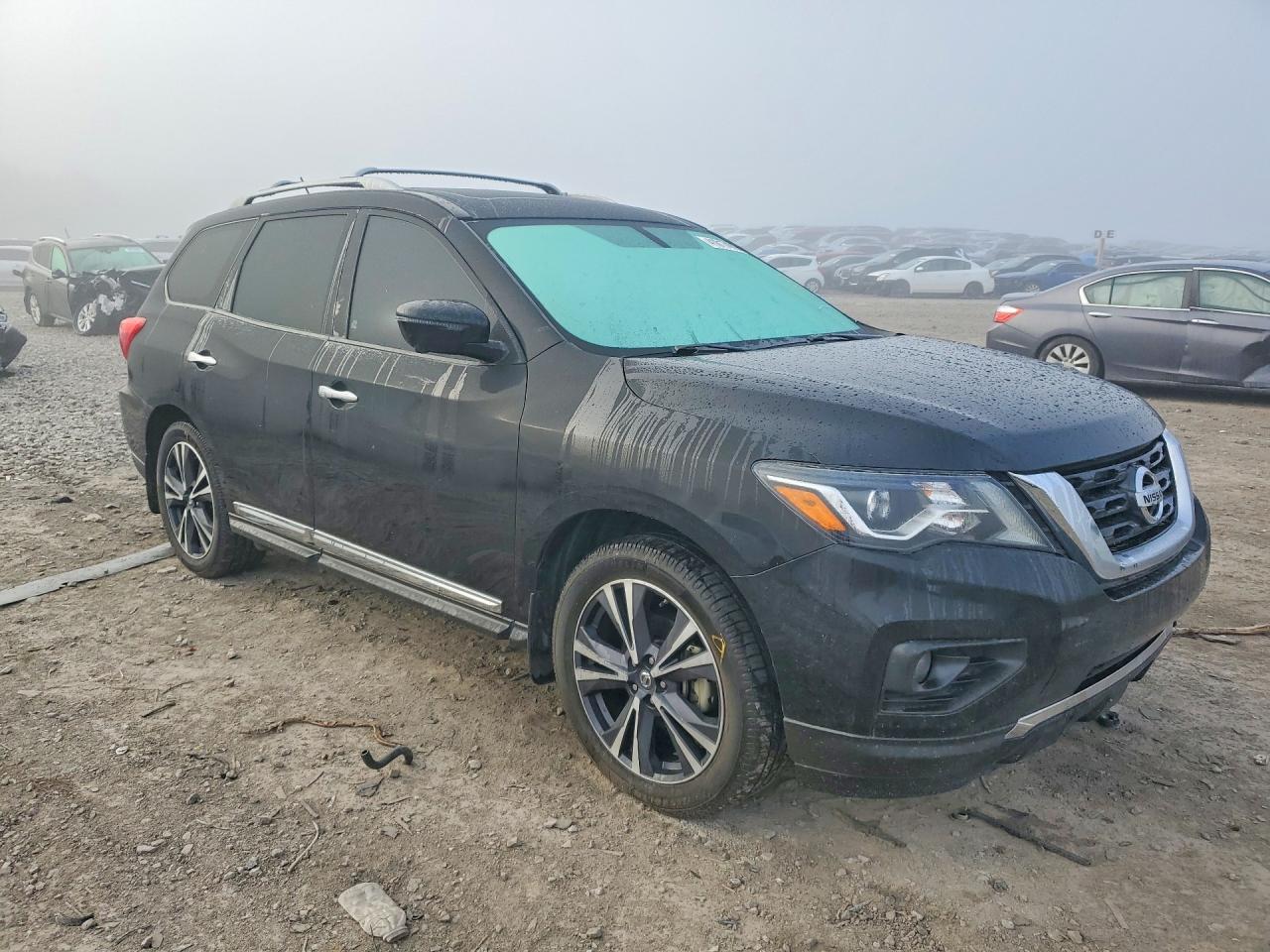 2017 NISSAN PATHFINDER