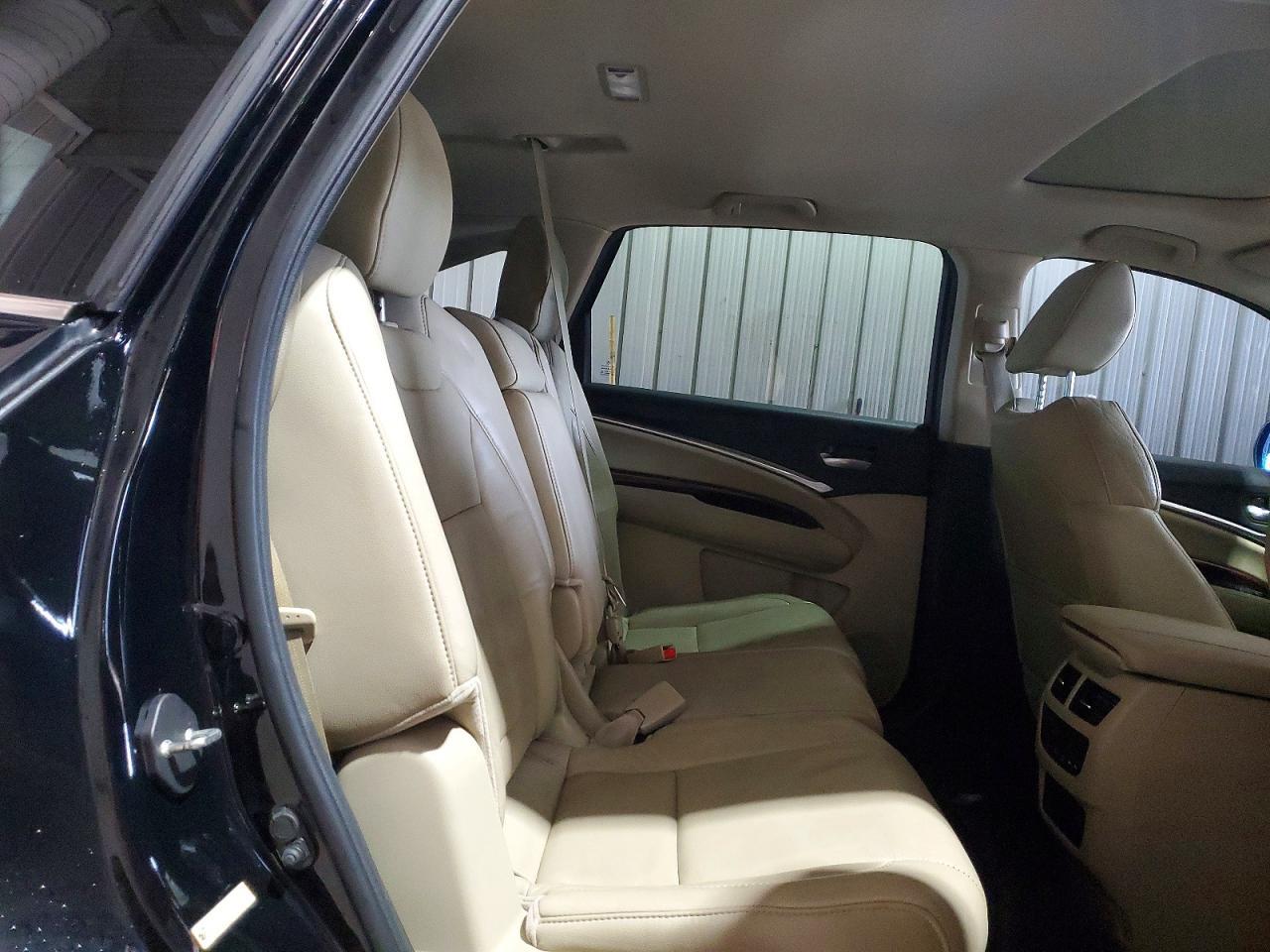 2016 ACURA MDX