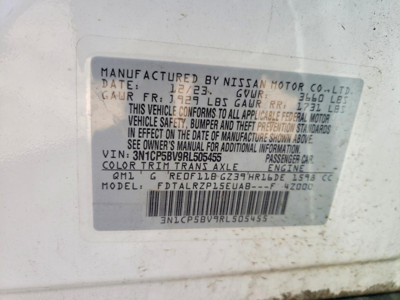 2024 NISSAN KICKS