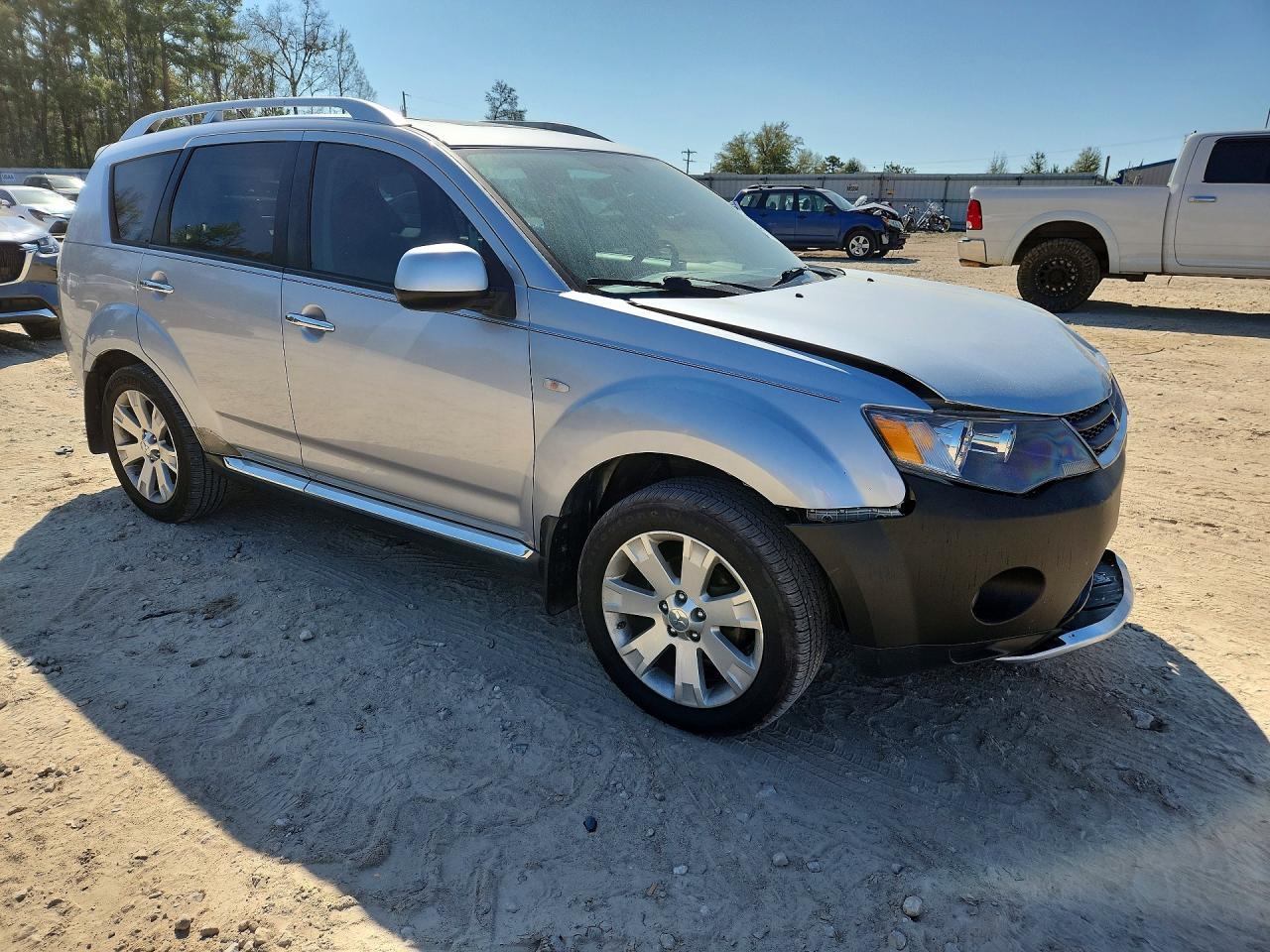 2008 MITSUBISHI outlander