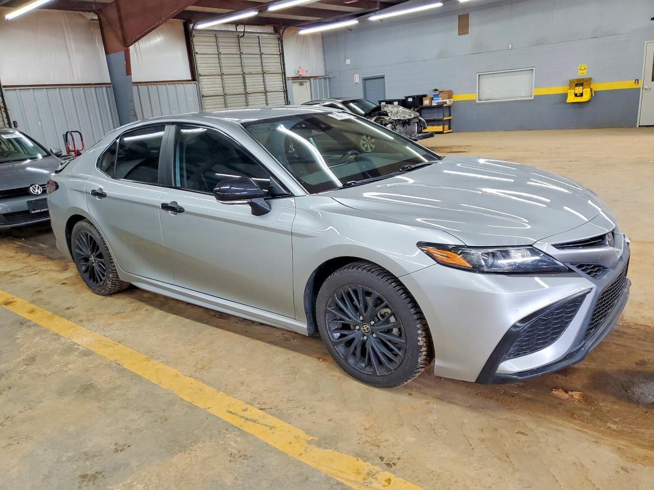 2022 TOYOTA CAMRY