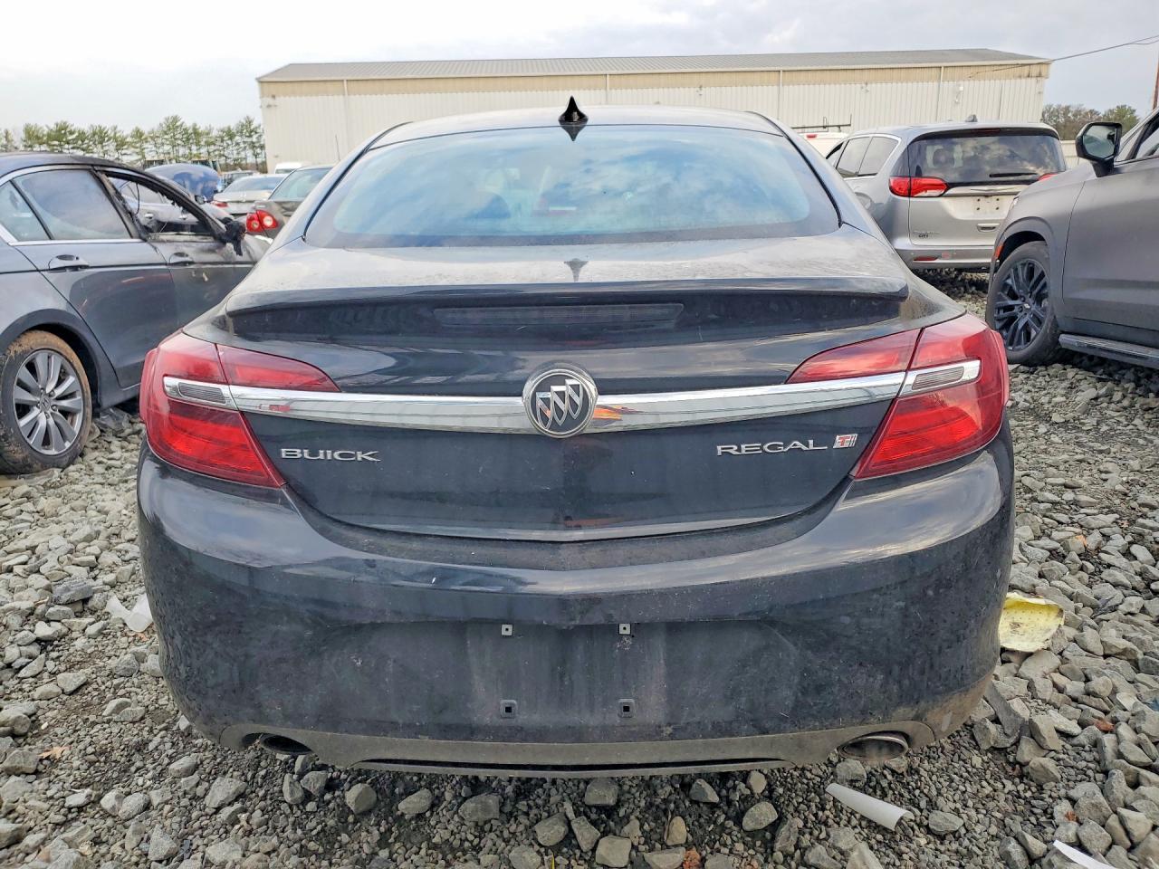 2017 BUICK Regal