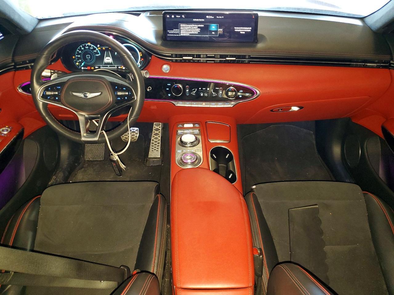 2022 GENESIS GV70