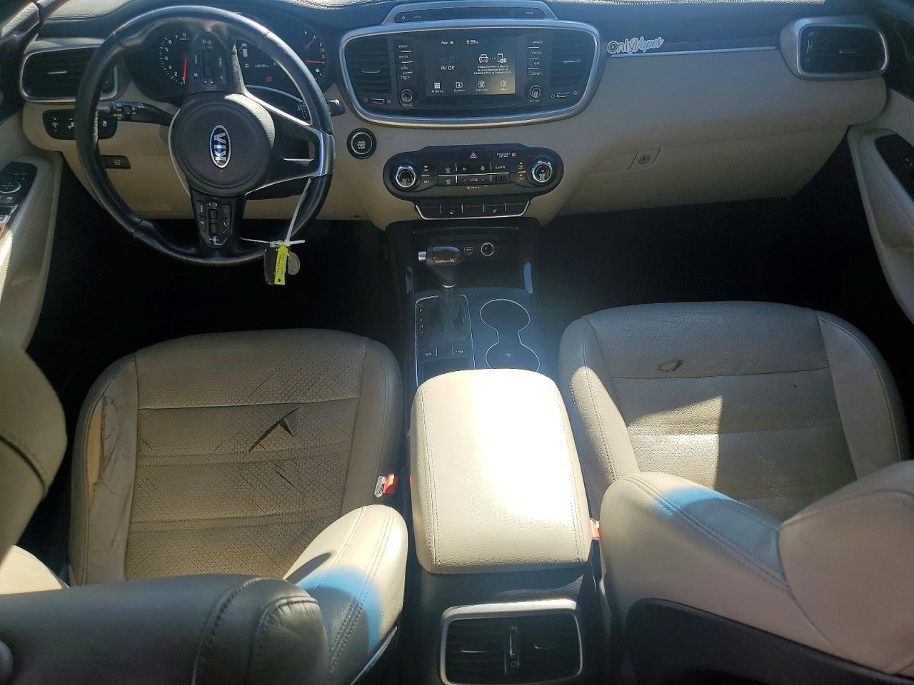 2017 KIA SORENTO