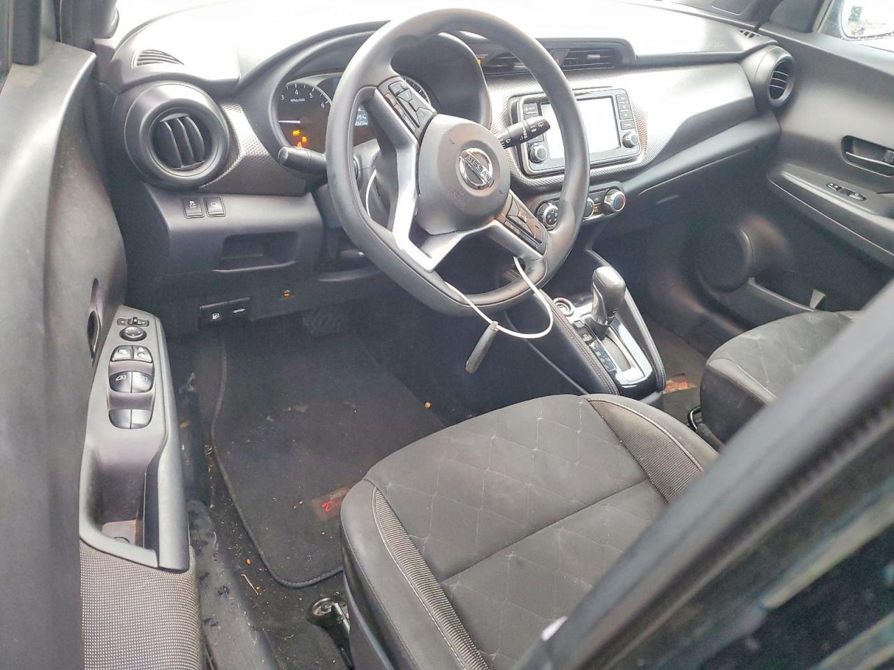 2019 NISSAN KICKS