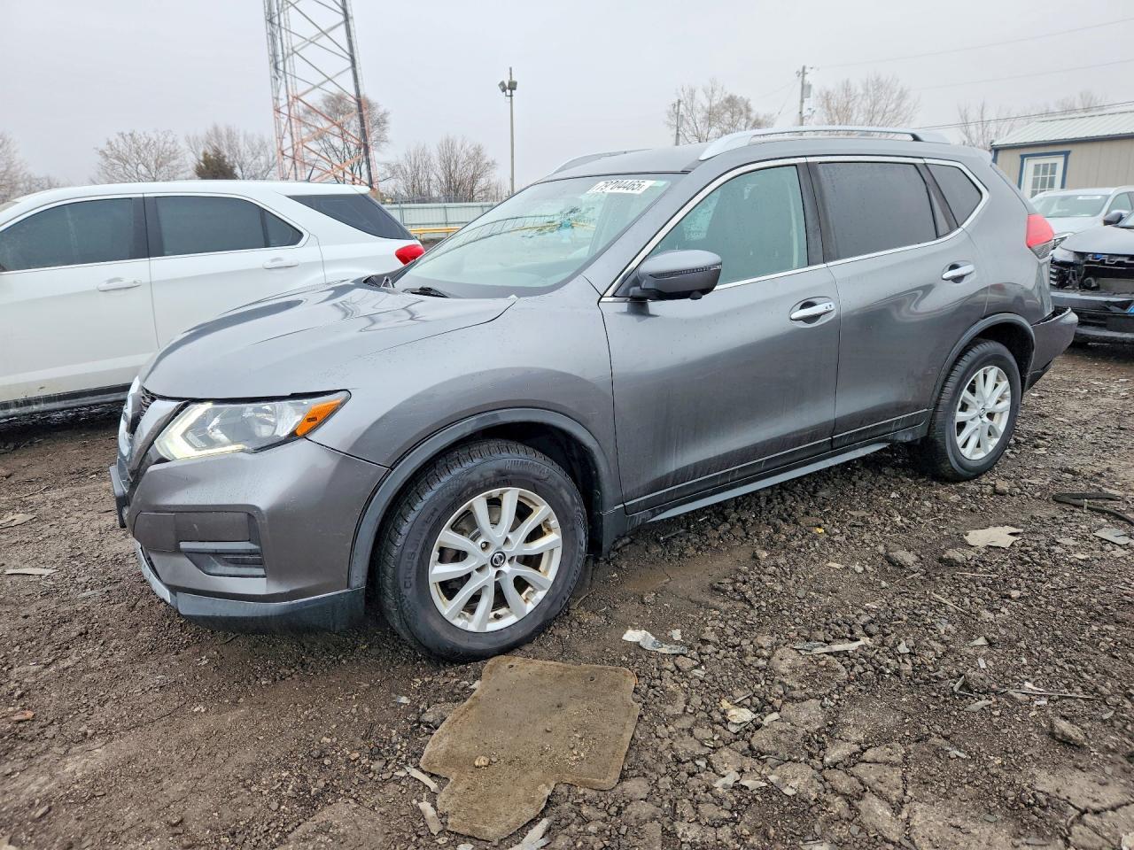 2017 NISSAN ROGUE