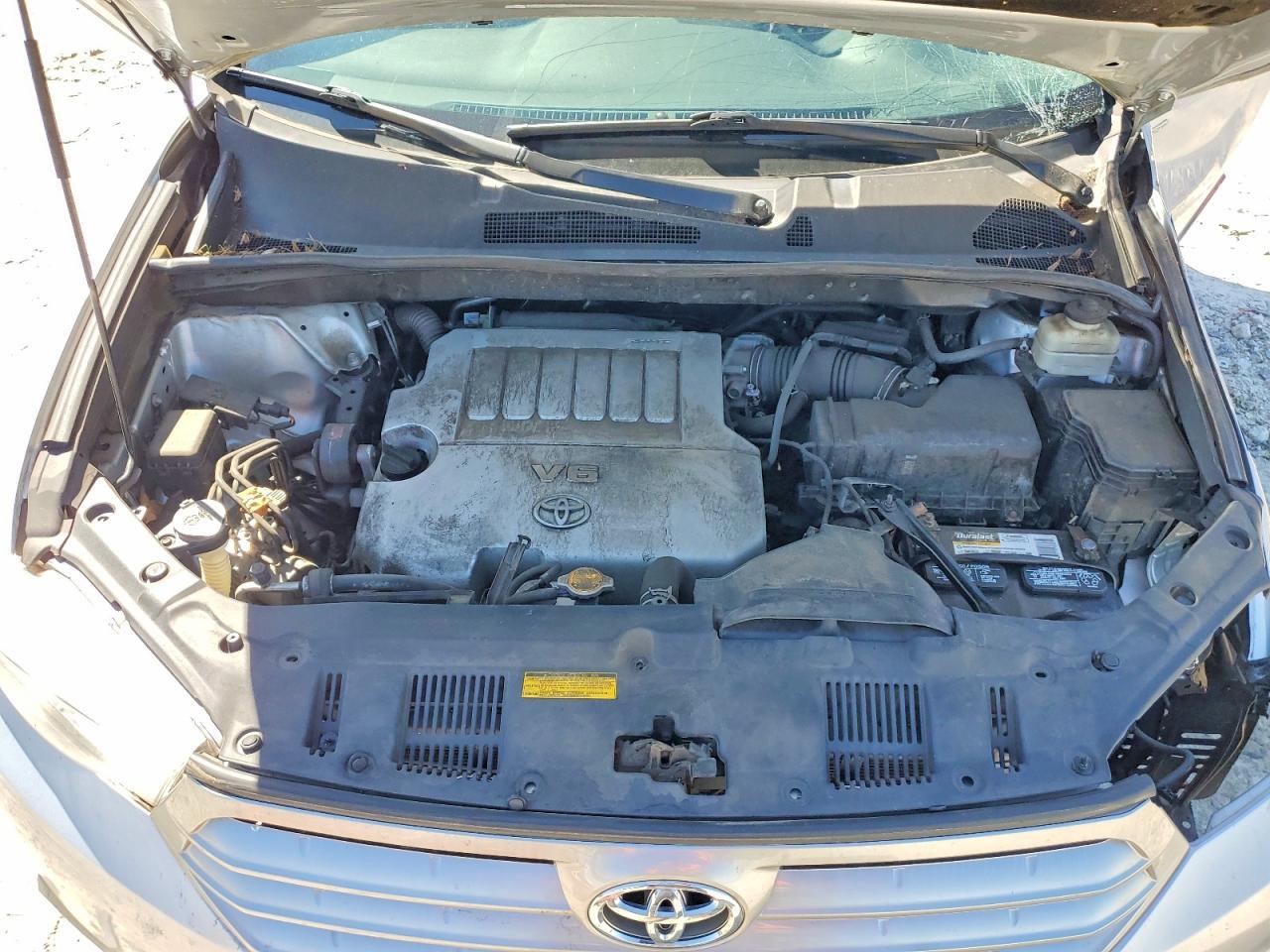 2013 TOYOTA HIGHLANDER