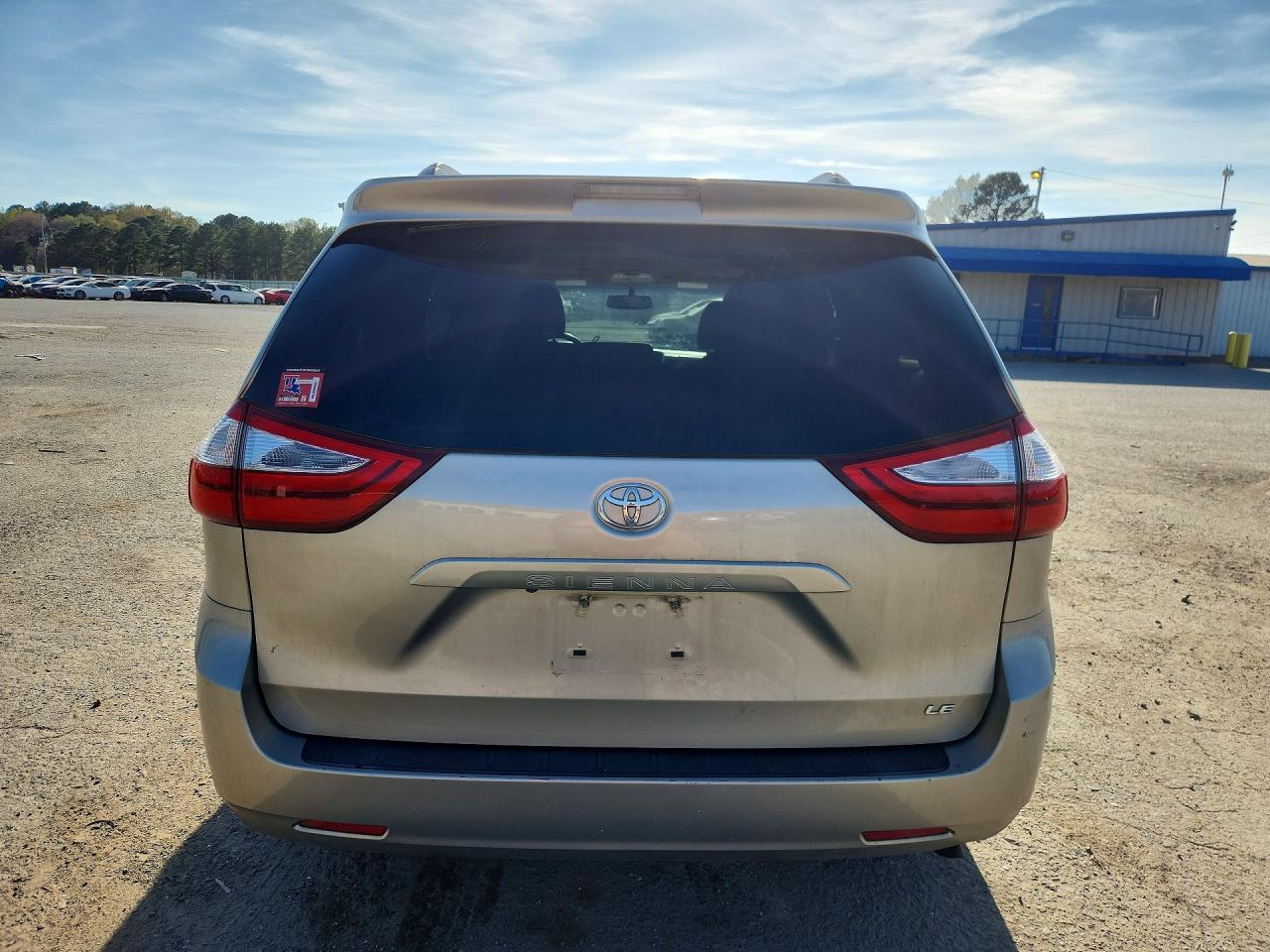 2017 TOYOTA SIENNA