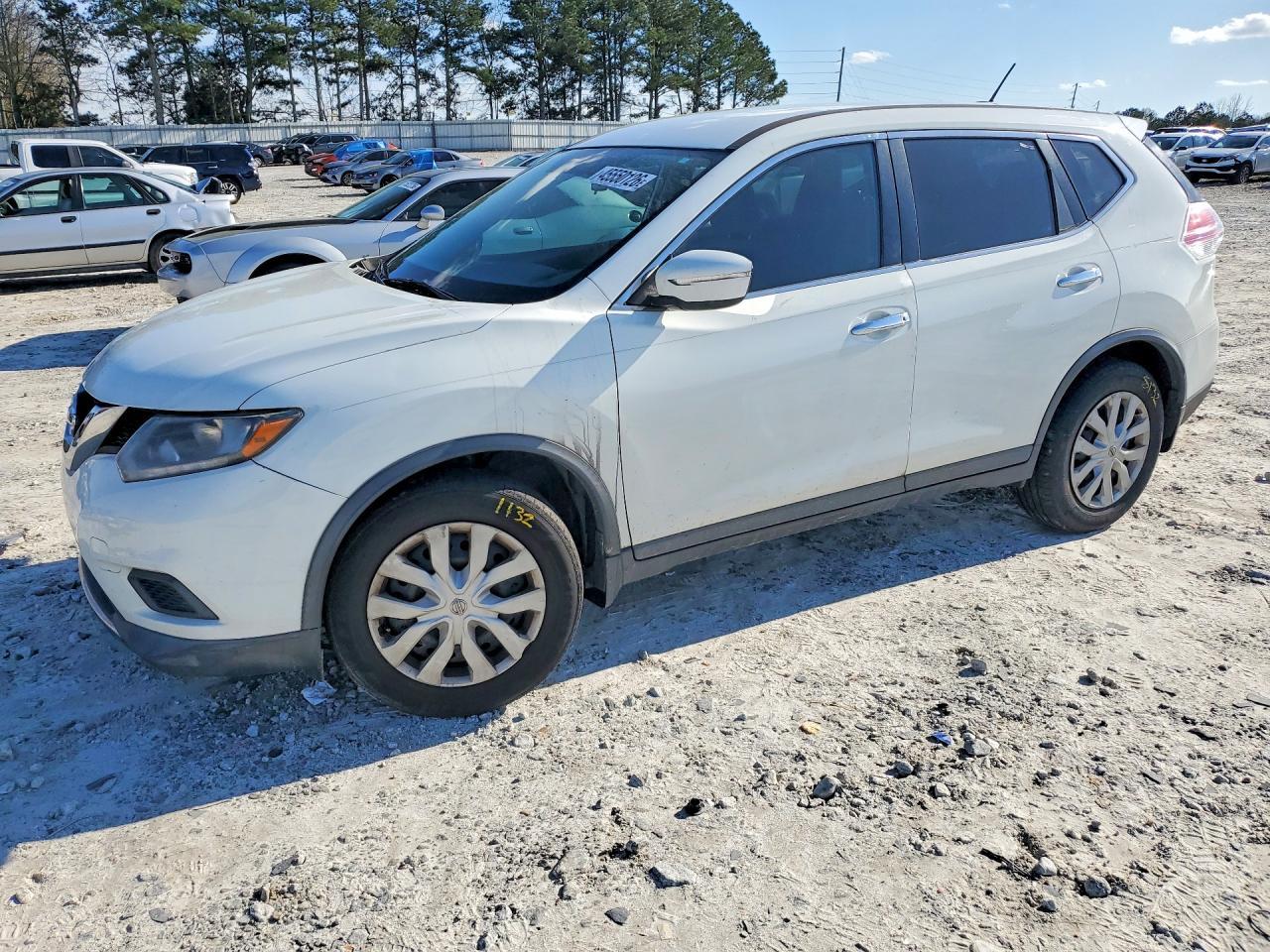 2015 NISSAN ROGUE