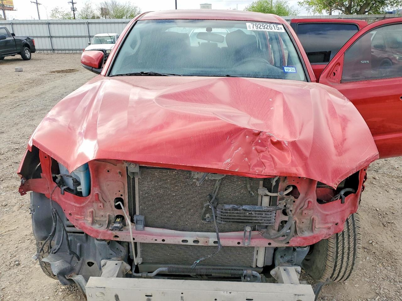 2016 TOYOTA TACOMA