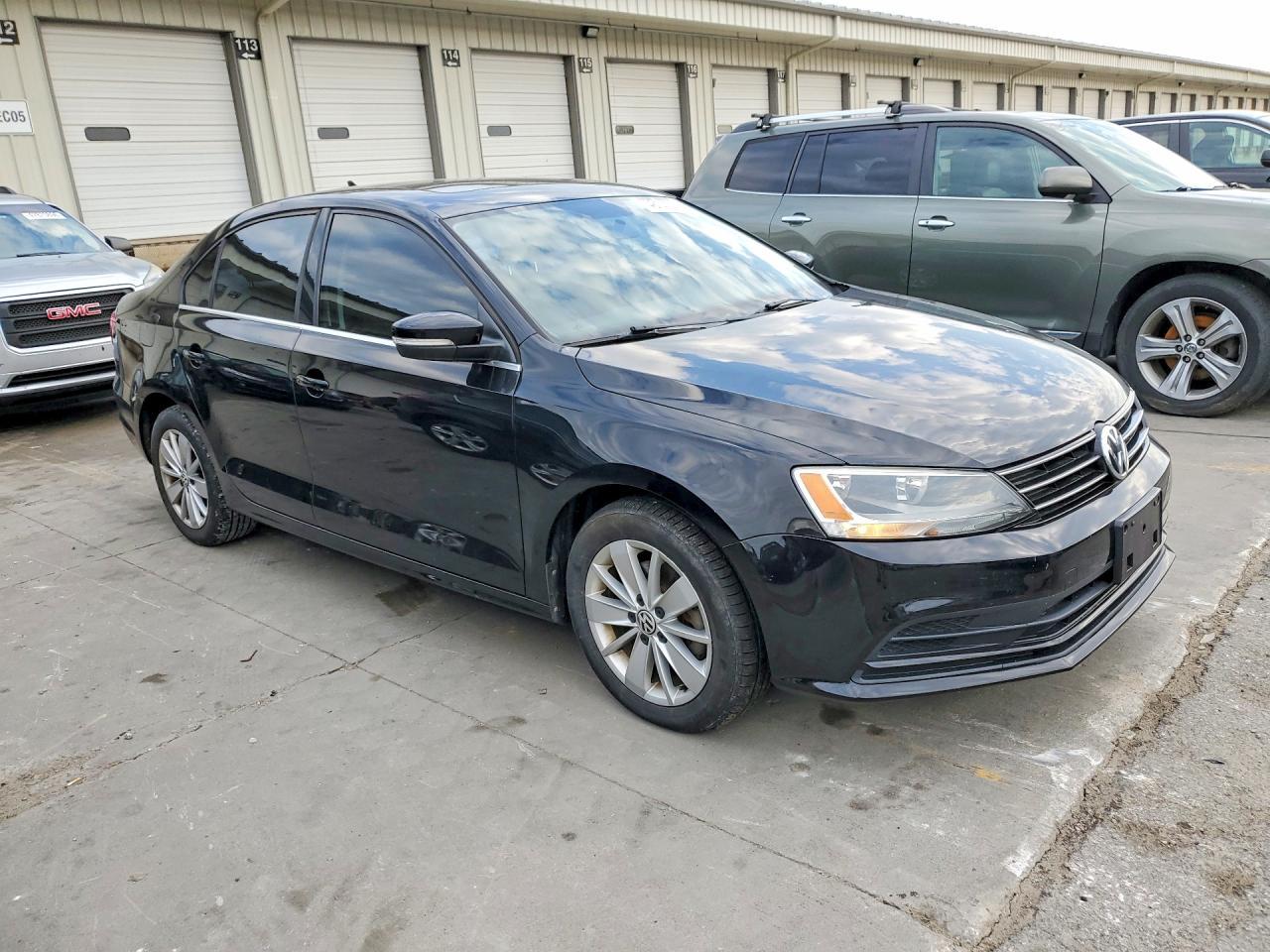 2015 VOLKSWAGEN JETTA