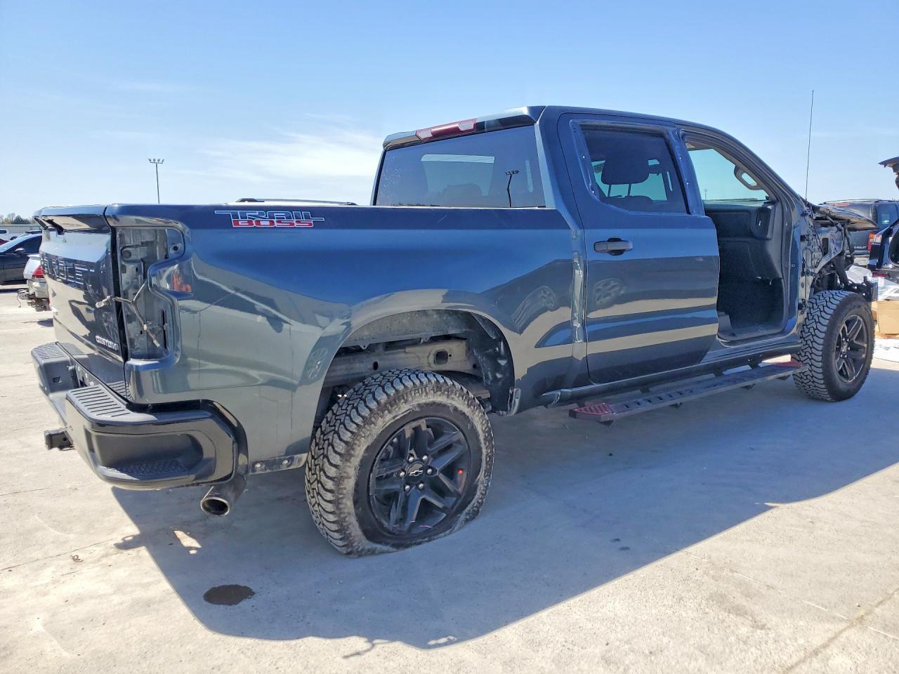 2021 CHEVROLET Silverado