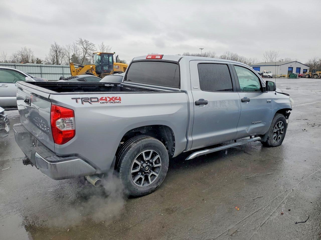 2014 TOYOTA TUNDRA