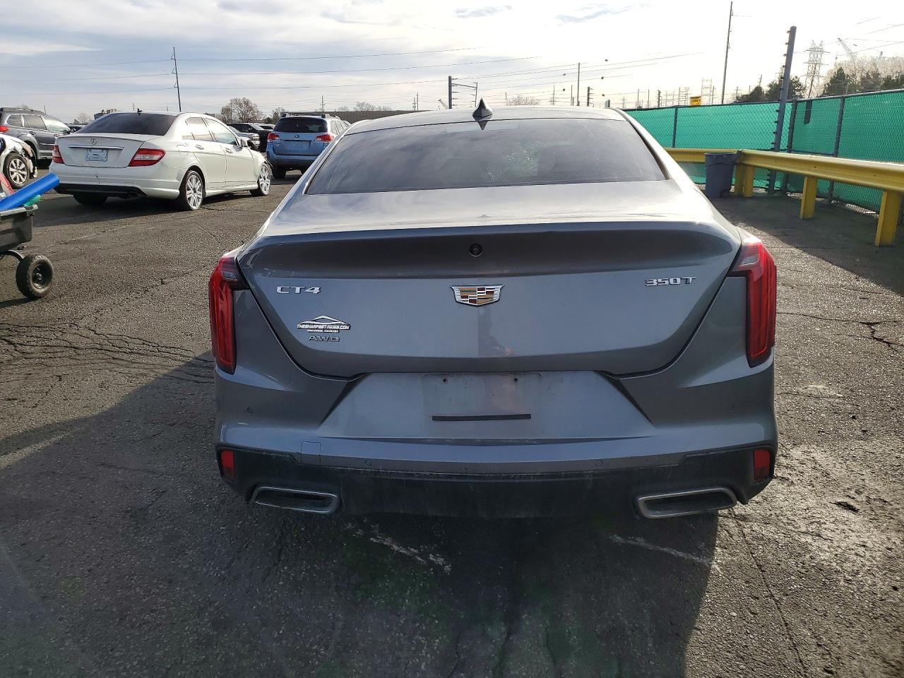 2022 CADILLAC CT4